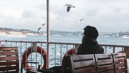 Jiu You-中国足球职业俱乐部强化教练团队梯队构建，足球队教练组架构